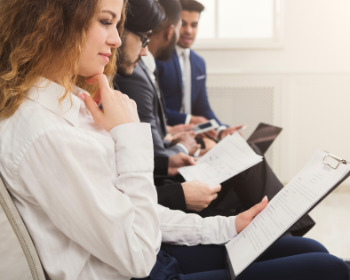 Currículo sem experiência: exemplos e dicas para conquistar o primeiro emprego